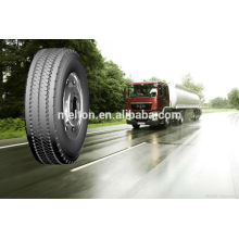 Nouveaux pneus de camion à vendre